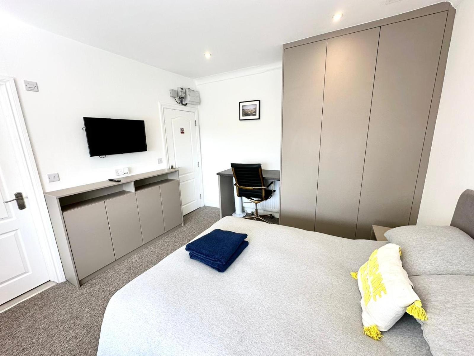 Sunny Modern, Private Apartment,15 Mins To Central London Hendon Exterior foto